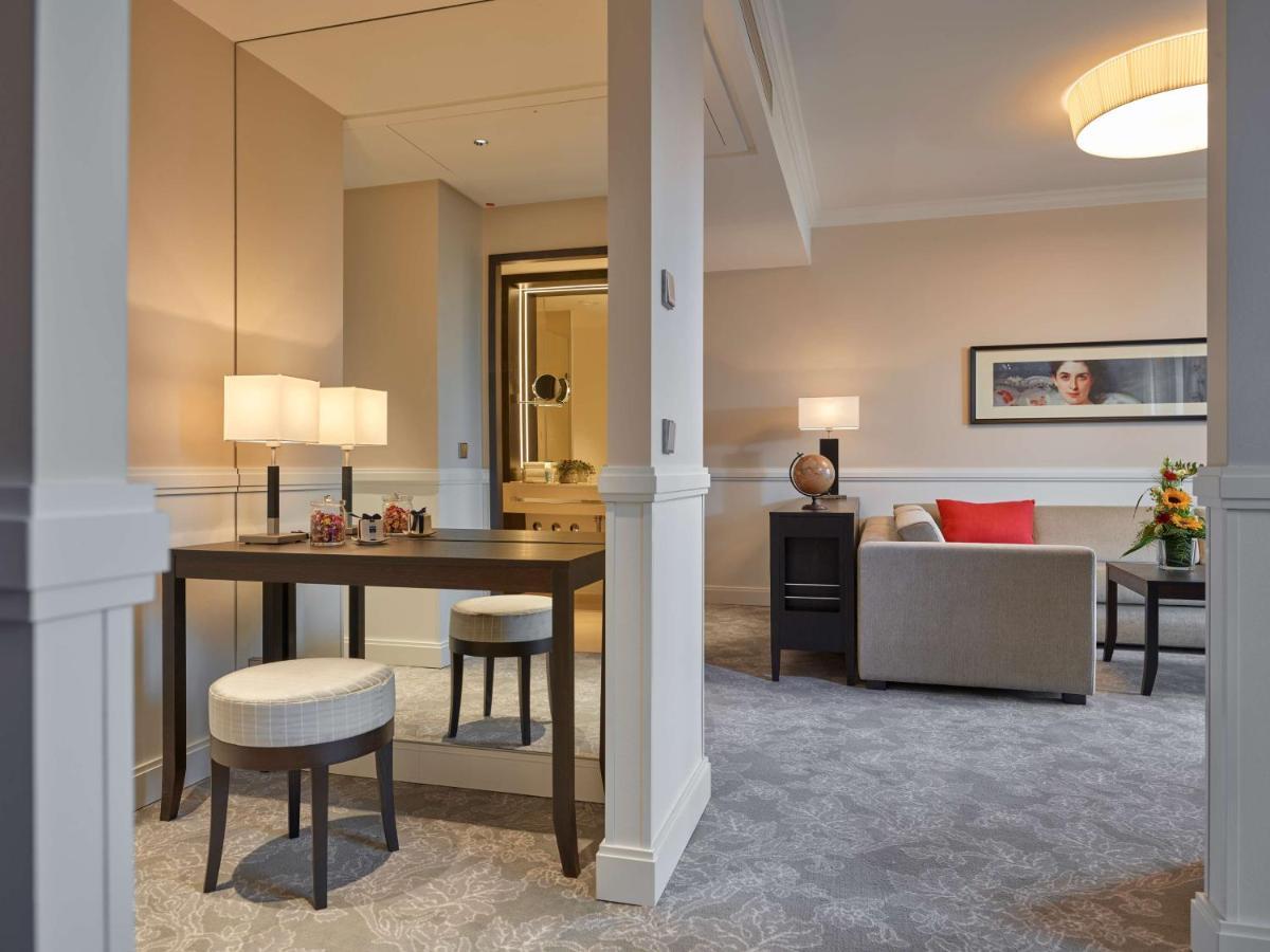 Dorint Hotel Frankfurt/Oberursel Eksteriør billede